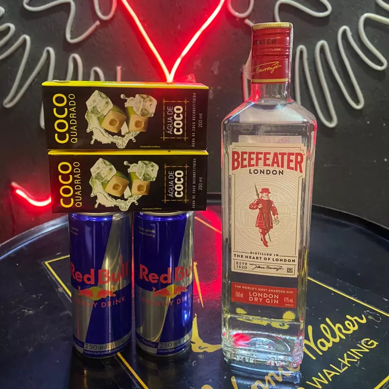 COMBO GIN BEEFEATER C RED BULL