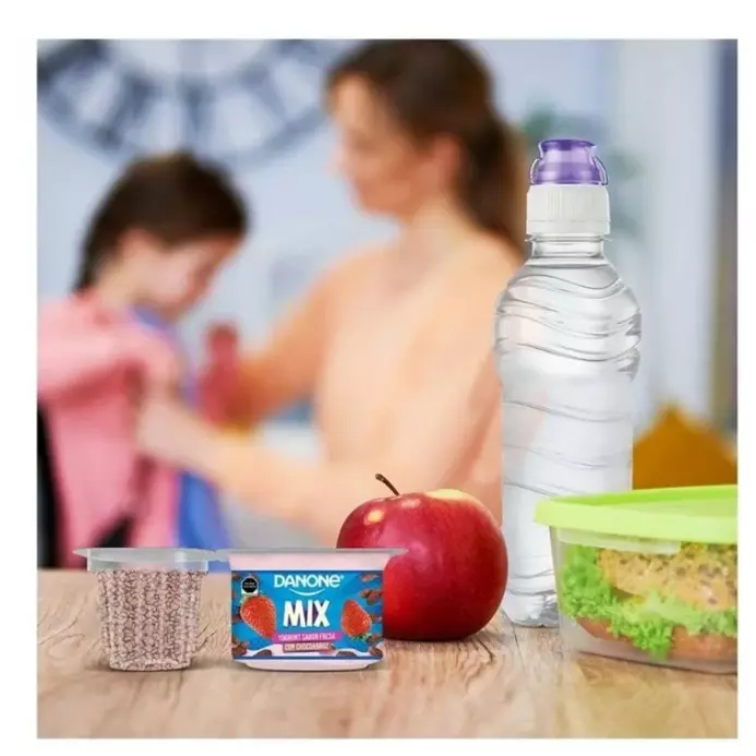 Yoghurt Danone mix sabor fresa