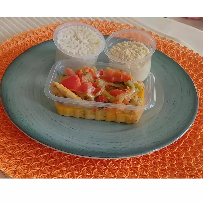 Moqueca de Merluza com Camarão