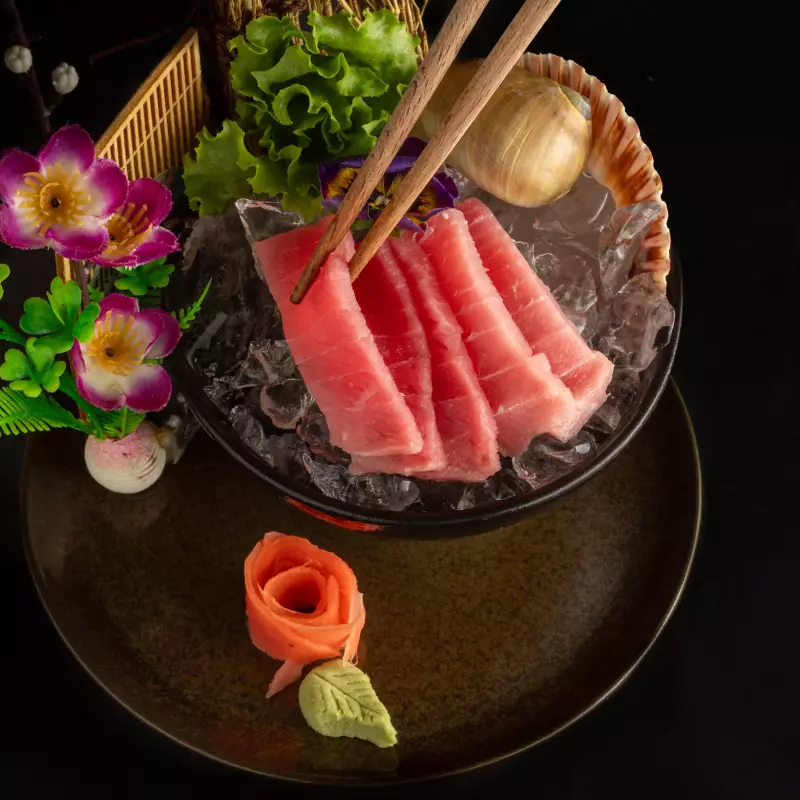 TUNA SASHIMI