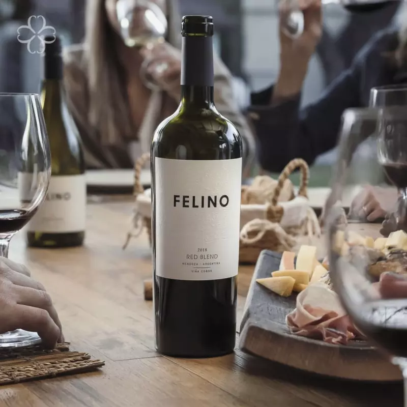 Cobos Felino Malbec 750ML