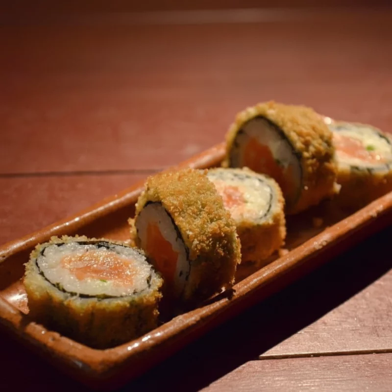 Hot Roll Salmão