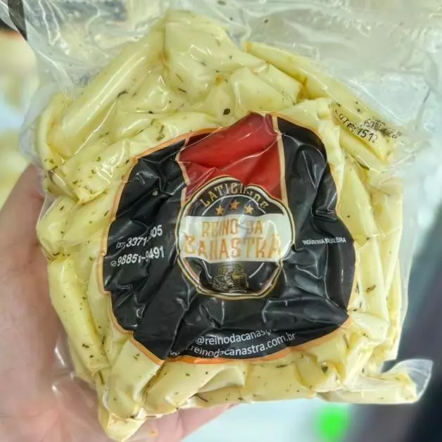 Muçarela Temperada Canastra ~550g