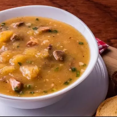 Caldo de Mocotó
