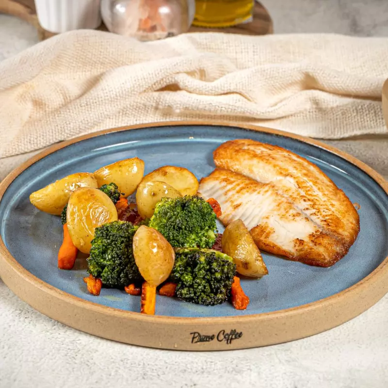 Filé St. Peter e mix de legumes