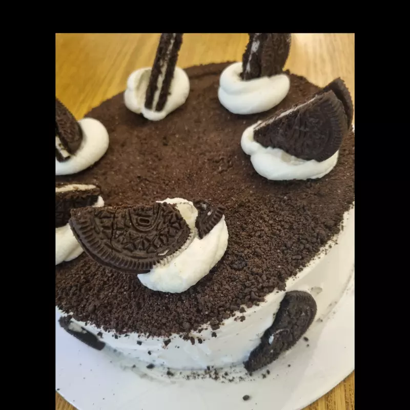 NY Oreo Cheesecake Med