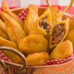 Pastéis de carne ( 8 unidades)