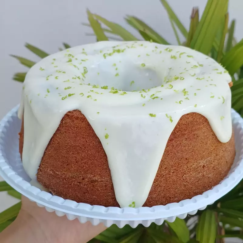 LIMÃO COM COBERTURA DE LIMÃO