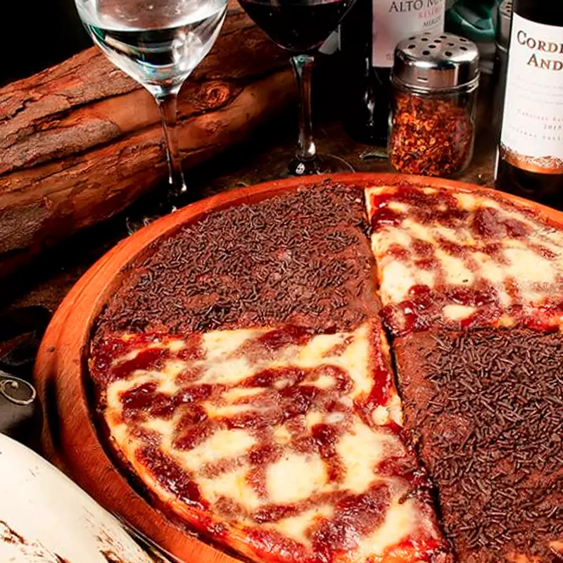 Pizza Doce (04 Fatias)