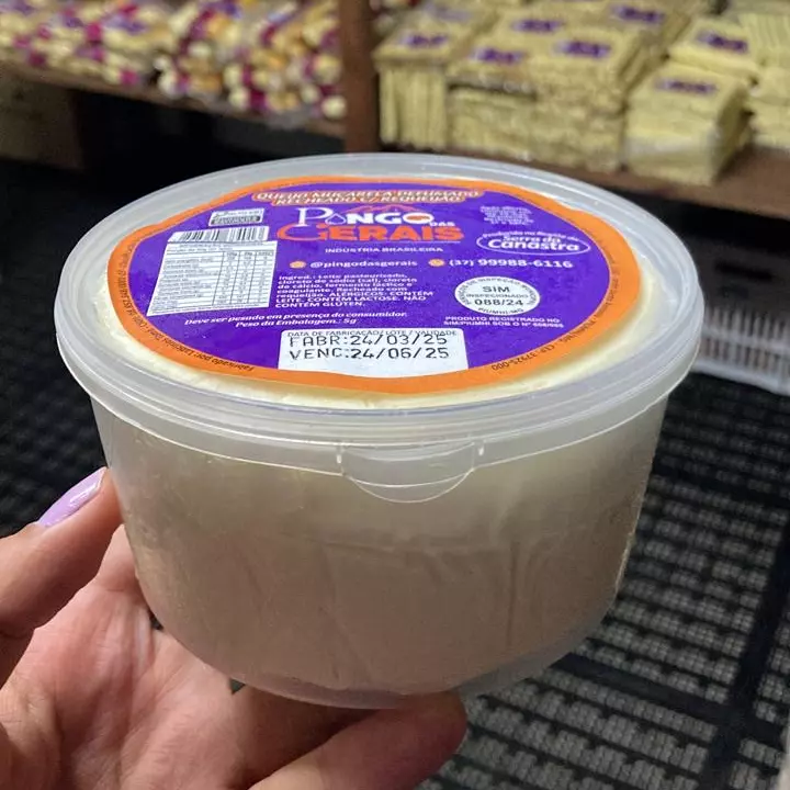 Queijo muçarela trufado c/ requeijão