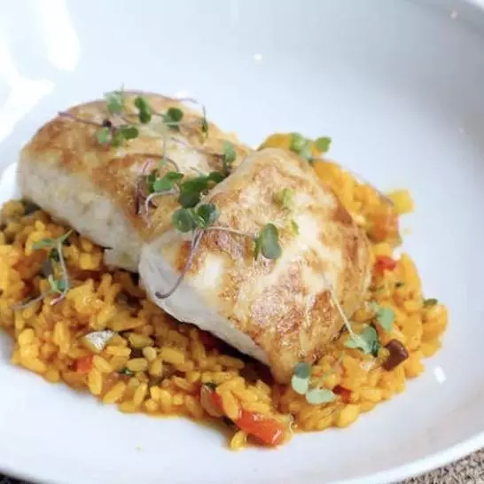 Merluza con arroz