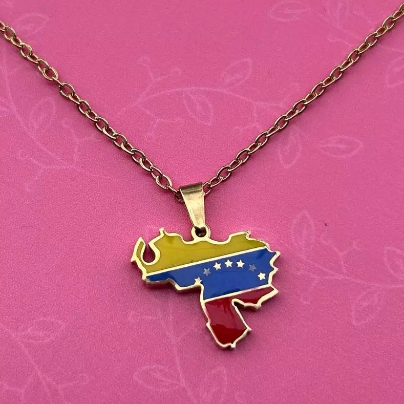 **Collar mapa estrellas grande**