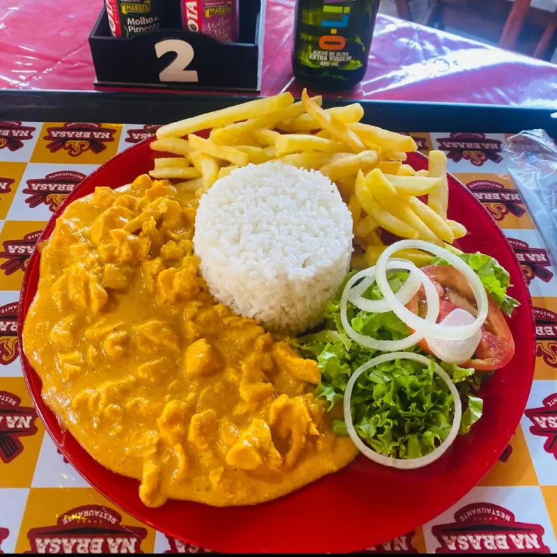 STROGONOFF DE FRANGO