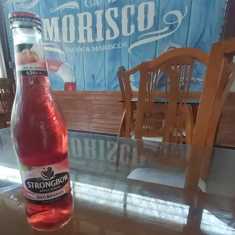 STRONGBOW RED BERRIES