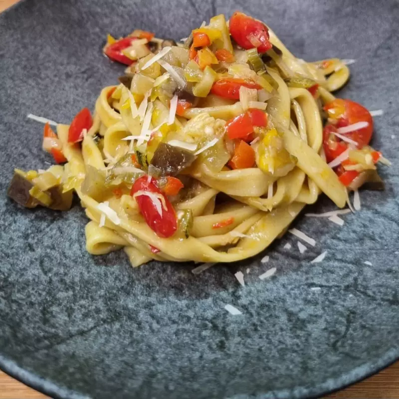 Molho de legumes(acomp.parm.ralado)