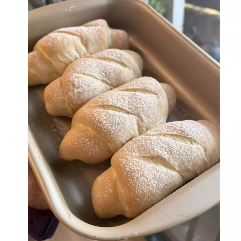 4 Mini caseiro pesando 90gr cada