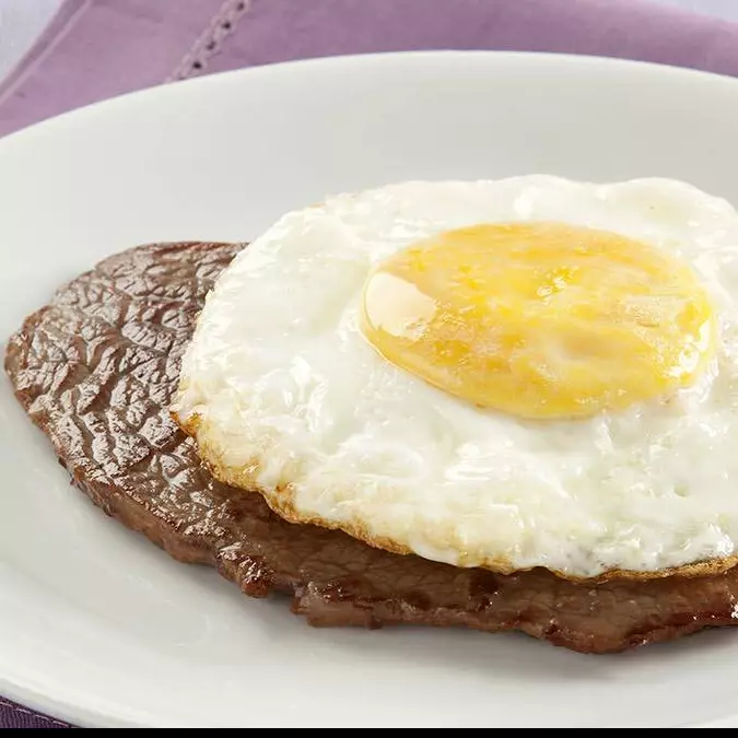 BIFE A CAVALO