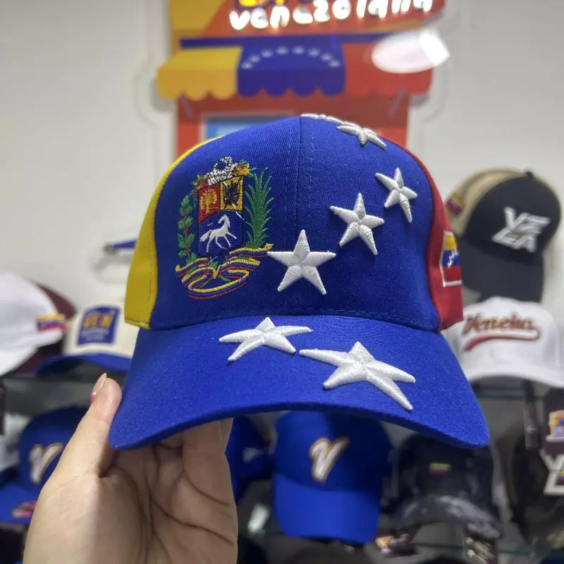Gorra escudo estrellas tricolor