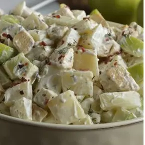 ENSALADA DE MANZANA
