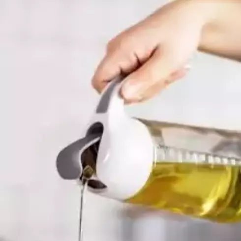Garrafa de vidro porta Óleo