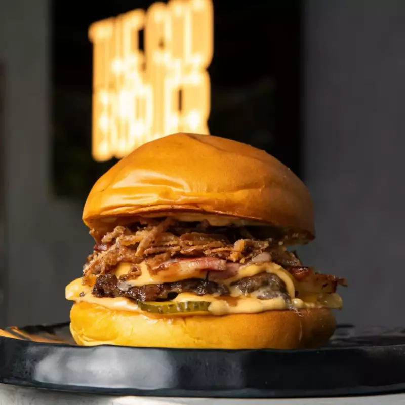 Smash Doble Carne + papas fritas