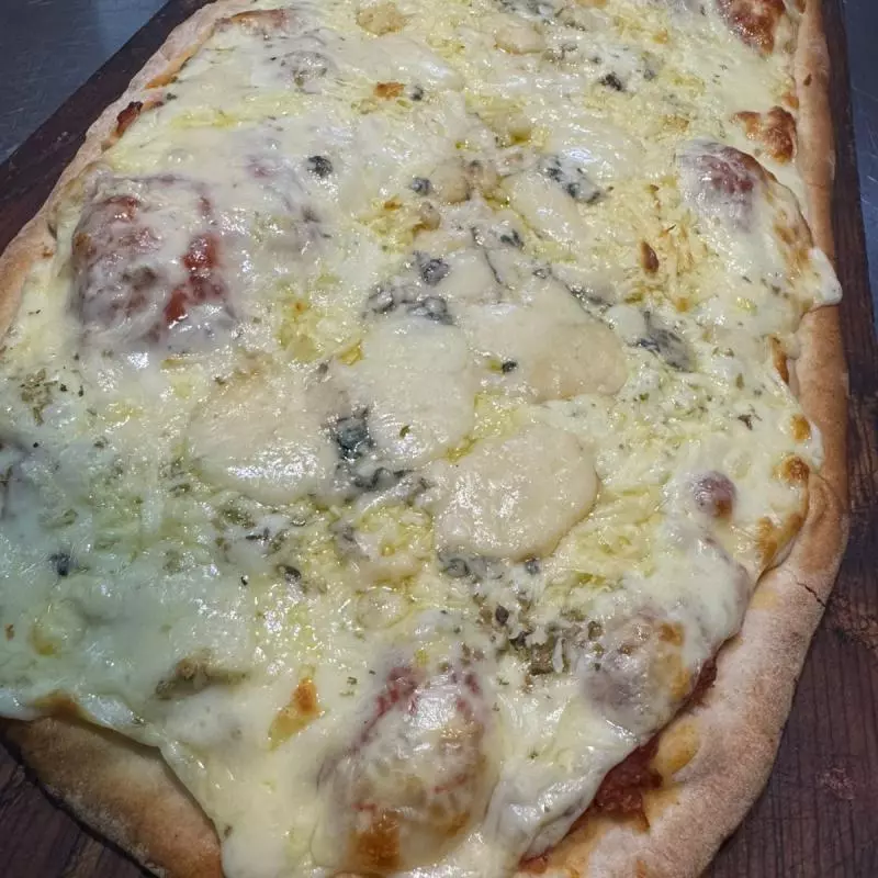 Cuatro quesos ( 4 porc)