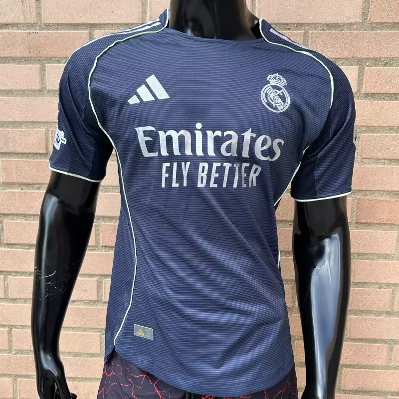Real Madrid Visitante Player