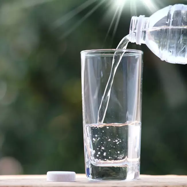 AGUA NATURAL