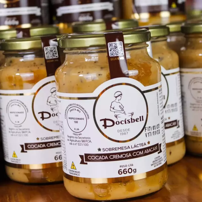 COCADA MINEIRA CREMOSA COM ABACAXI