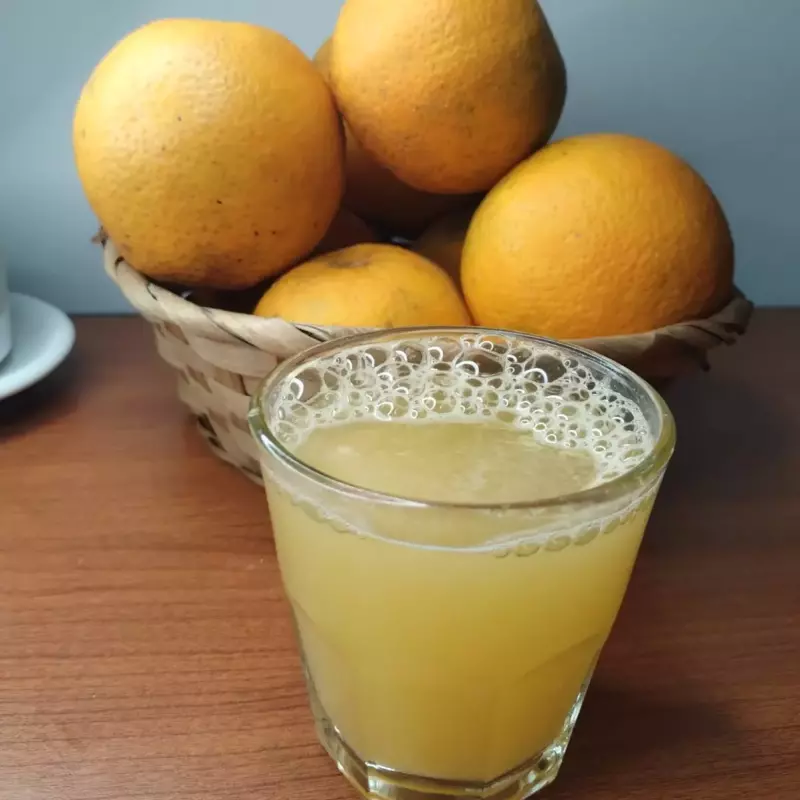Jugo de naranja exprimido