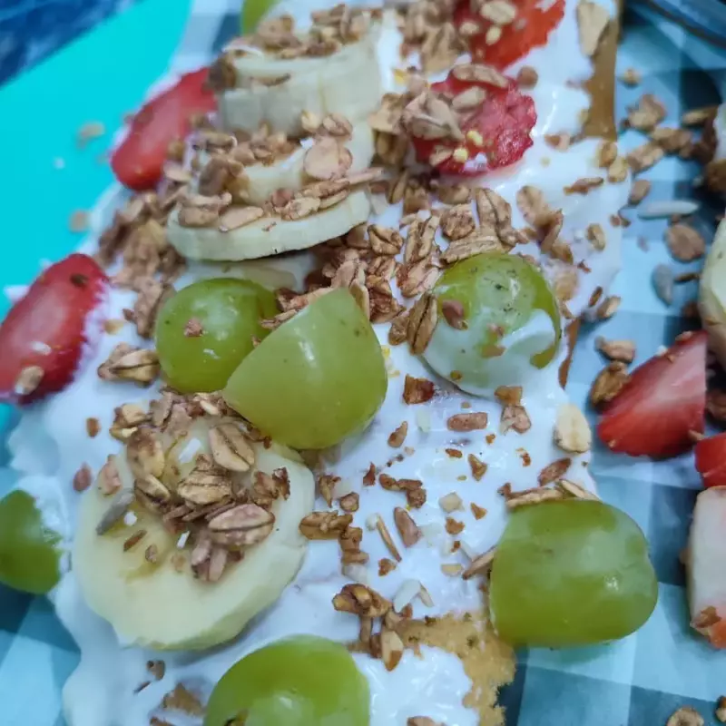 HOT CAKES CON YOGURT