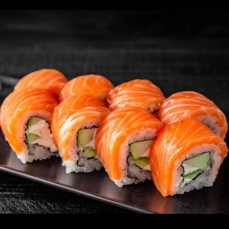 Salmon roll