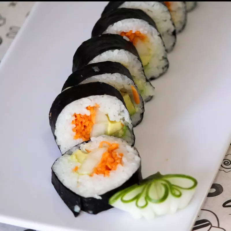 Veggie Roll  12 piezas