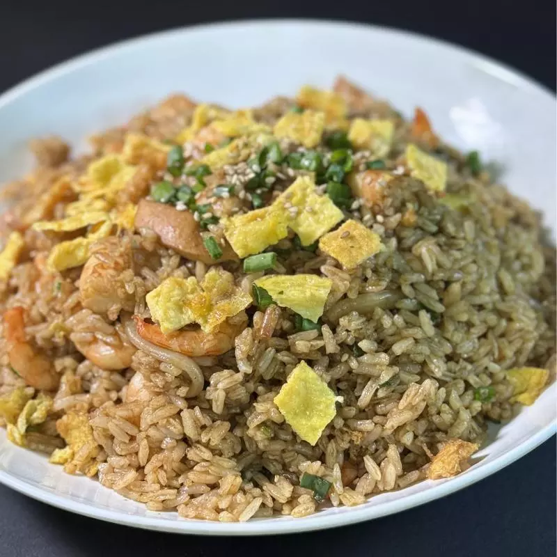 Arroz chaufa de mariscos.