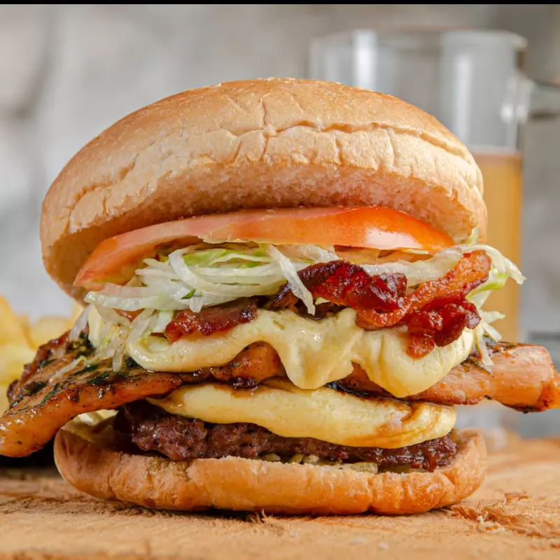 Hamburguesa Mixta Especial