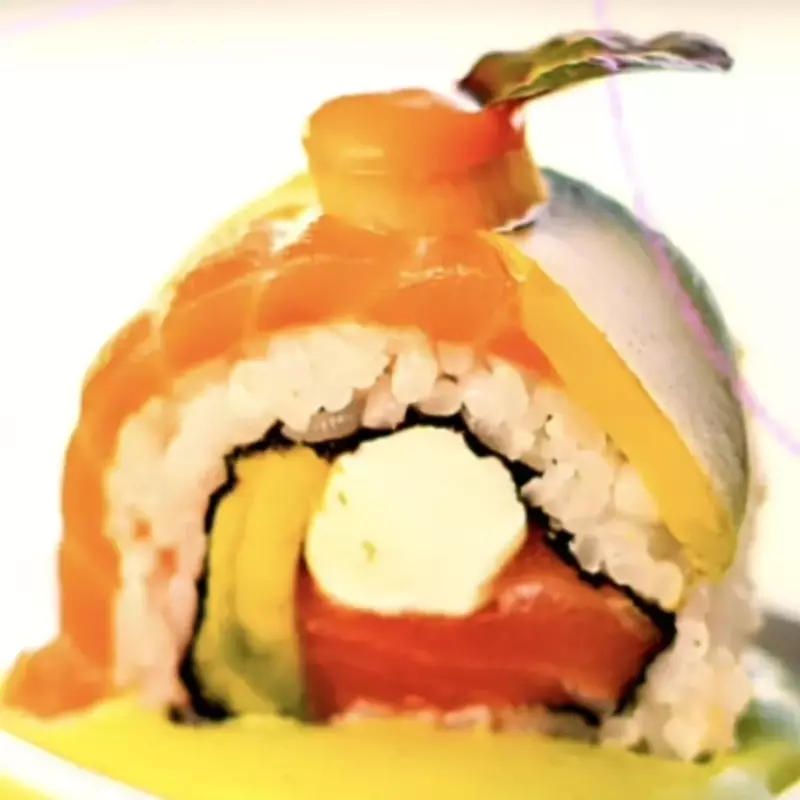 ROLLS MIX SALMON / PALTA 8 PZA