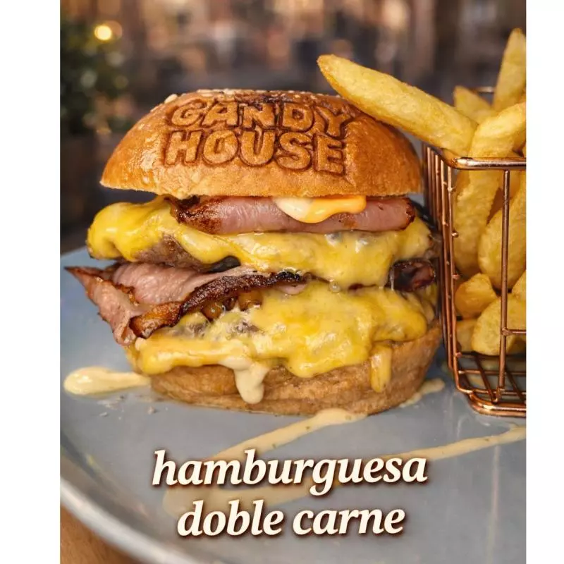 HAMBURGUESA DOBLE