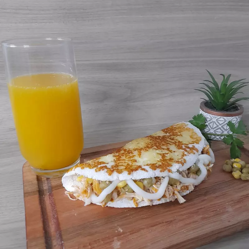 Tapioca de Frango Caipira