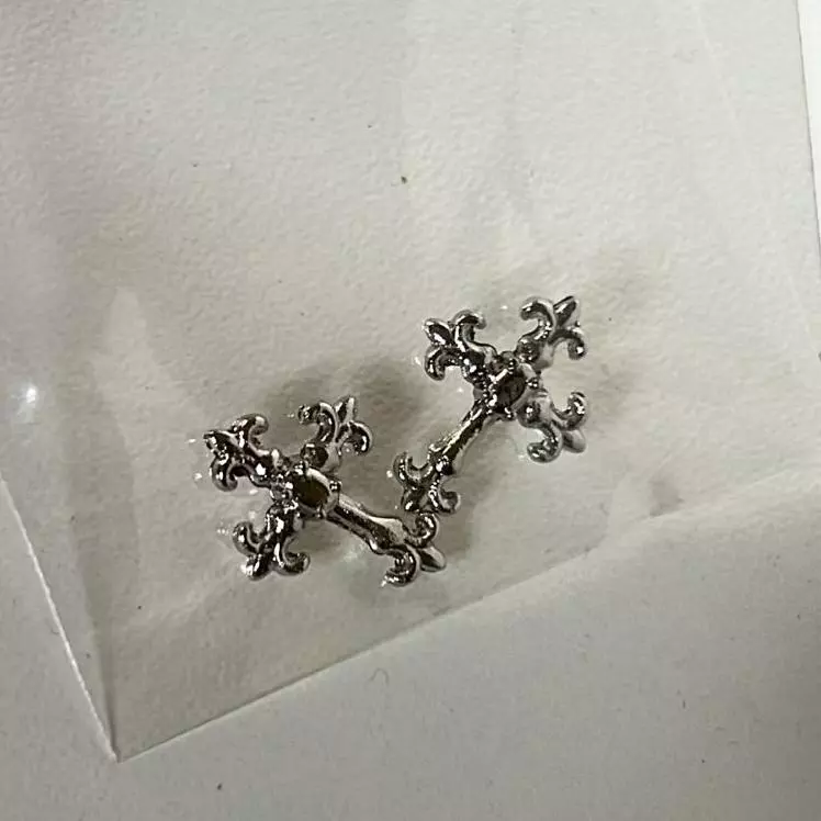 Par De Cruz N•2 Prata