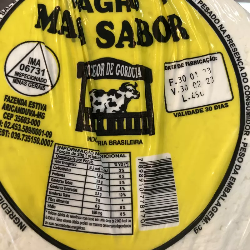 Queijo Minas Artesanal Esmeralda kg