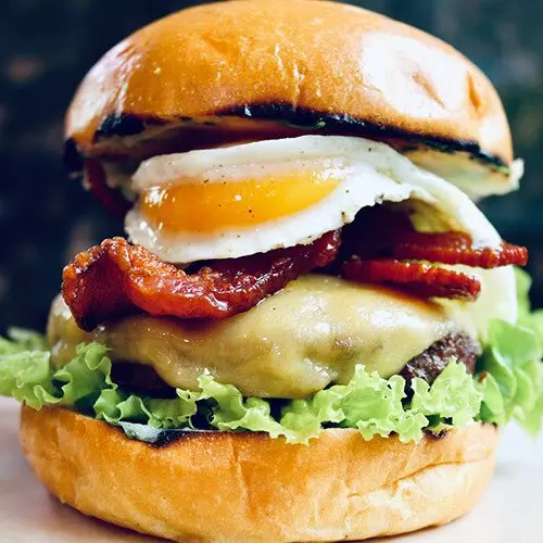 EXTREMO Burger eggs calabresa