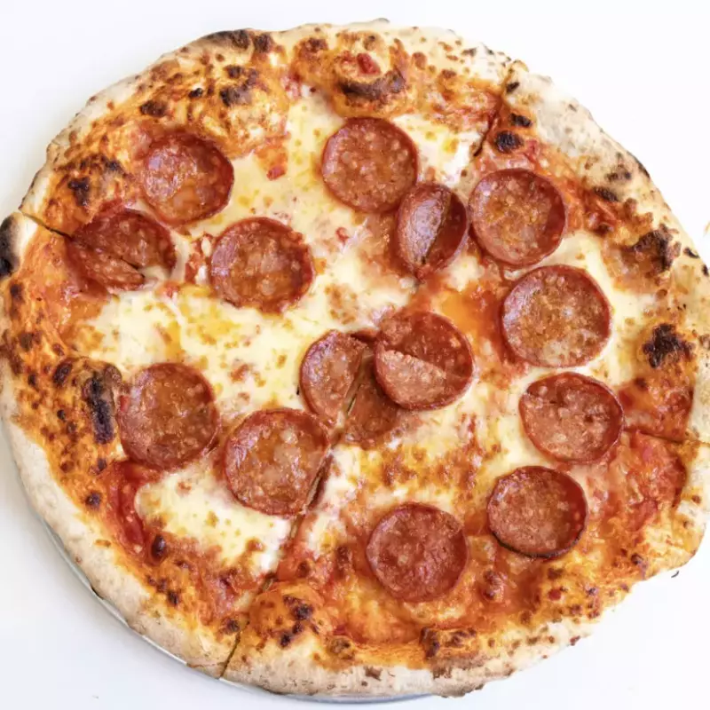 Pizza pepperoni