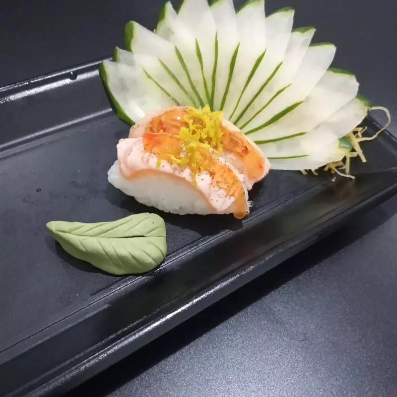 NIGUIRI SALMÃO COM GELEIA (2UN)