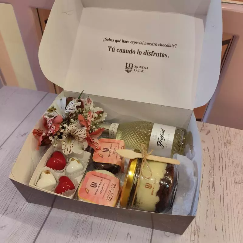 # 5 / CAJA DE REGALO