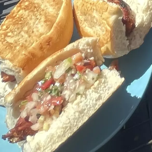 Promo Choripan + Mote con huesillo