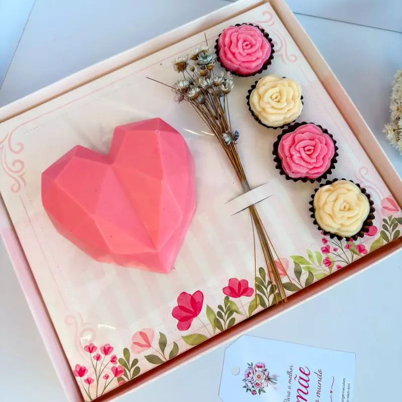 Caixa “Coração de Mãe”