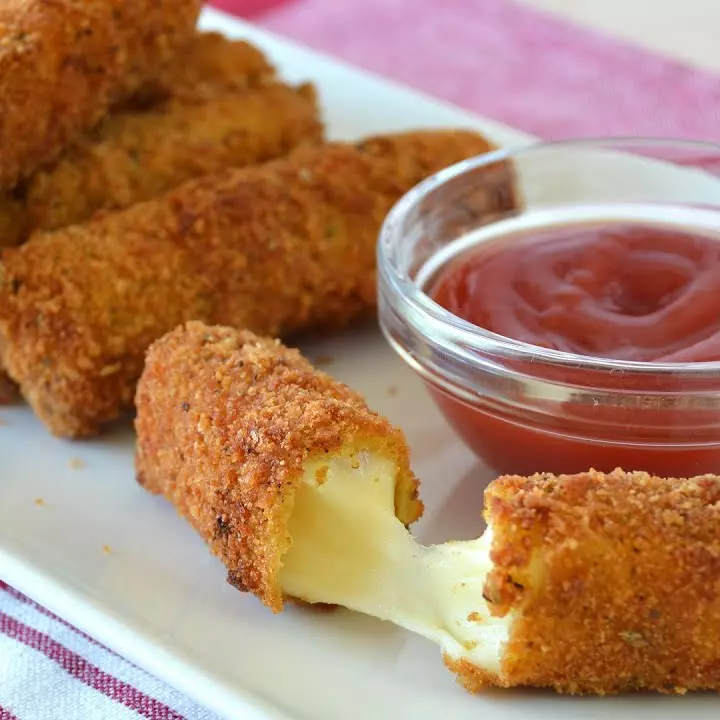 Mozzarella Sticks
