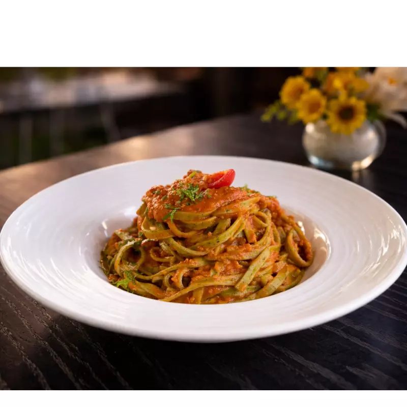 Tagliolini Verdi a la Boloñesa