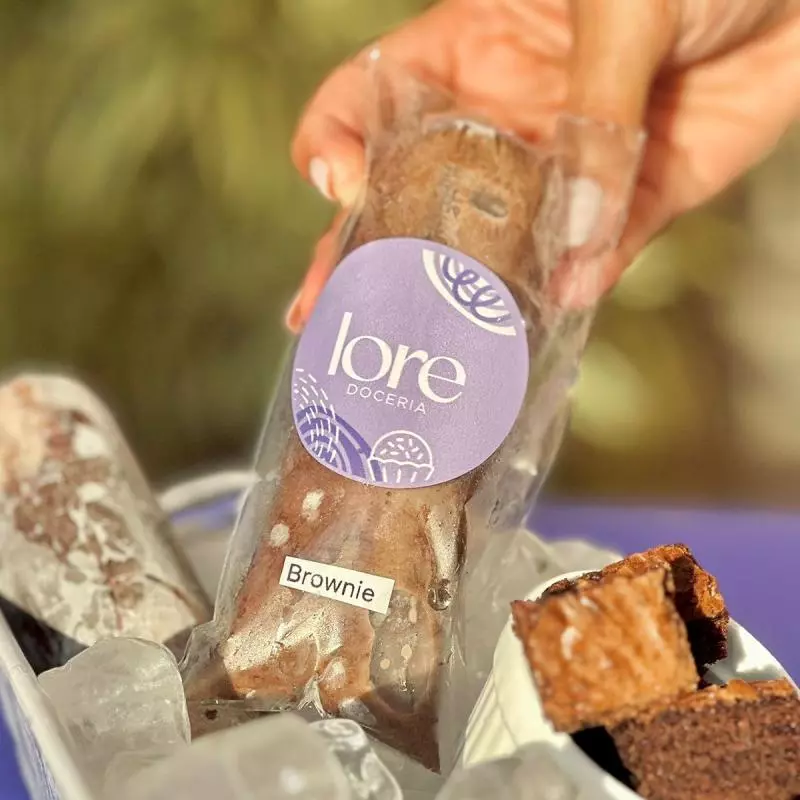 GELADINHO: BROWNIE .