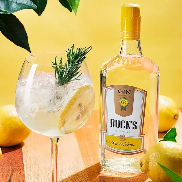 GIN ROCKS SICILIAN LEMON